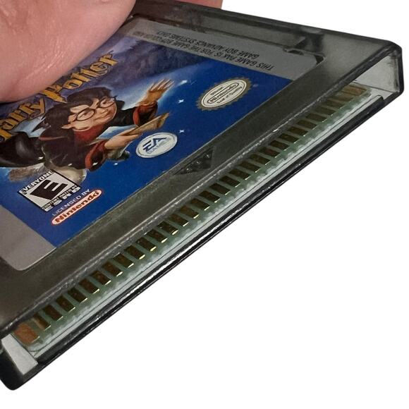 Harry Potter Game Boy Color Cartridge EA Games Authentic - Picture 3 of 4
